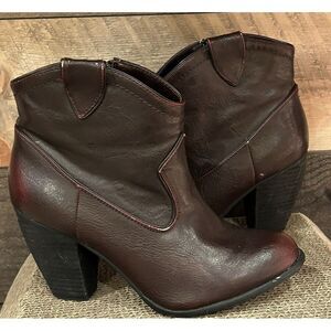 Not Rated Boots Women 6 Ankle Booties Cherry Brown‎ Faux Leather Block SOLD